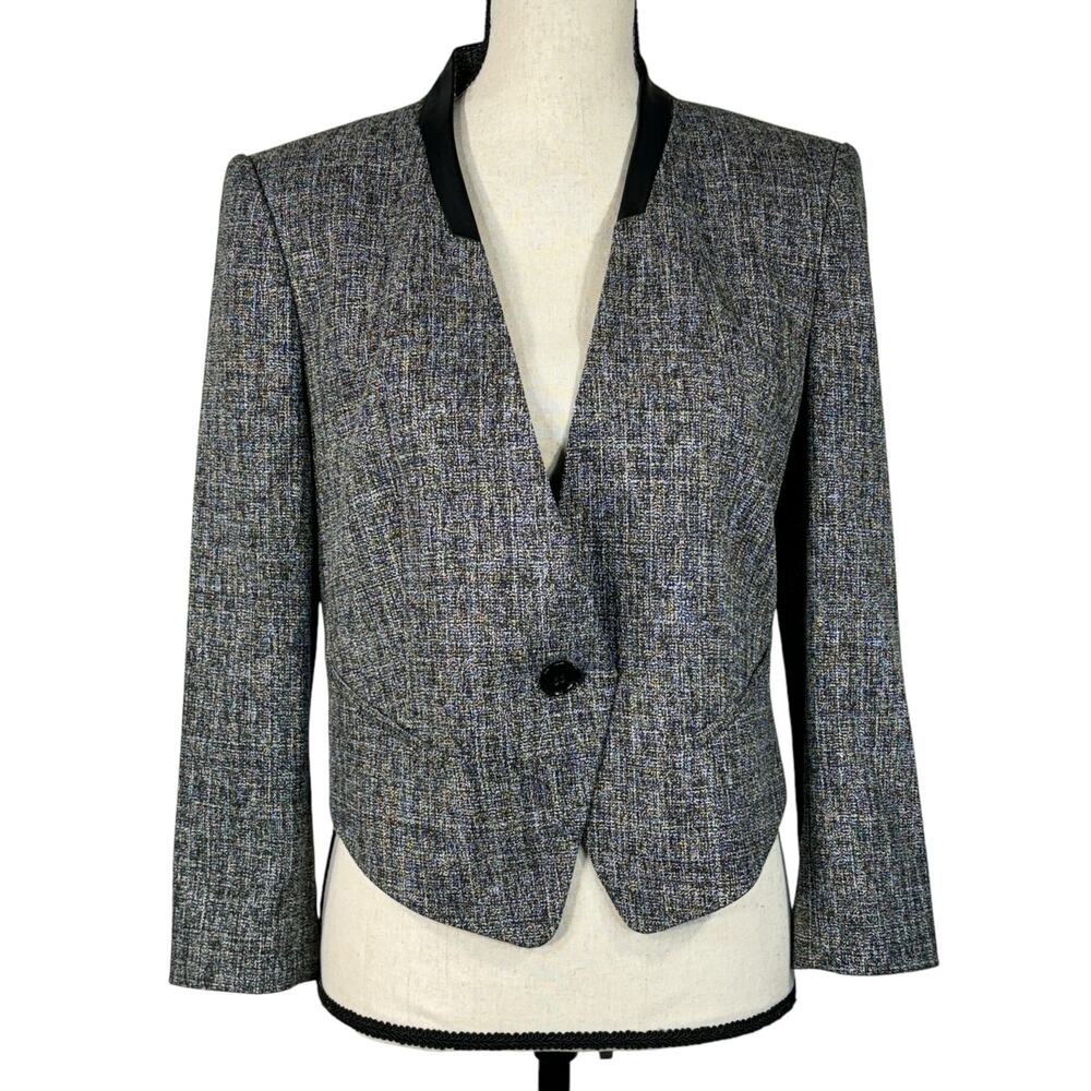 Ann Taylor SZ 8 Blazer Jacket Shorter Length V-Neck 1-Button Faux Leather Lined